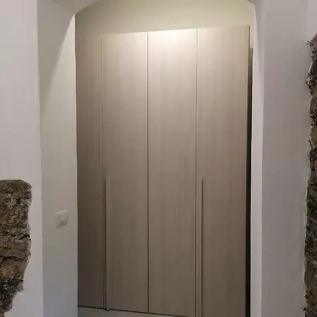 Revel Station To Cinque Terre Apartment *