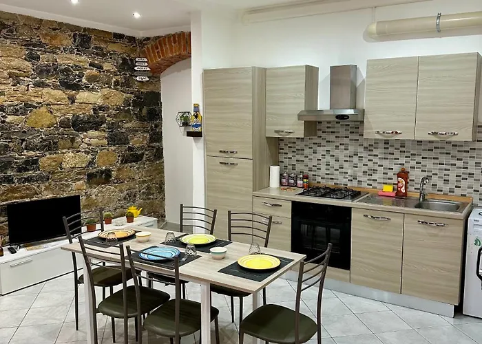 Апартаменты Revel Station To Cinque Terre *