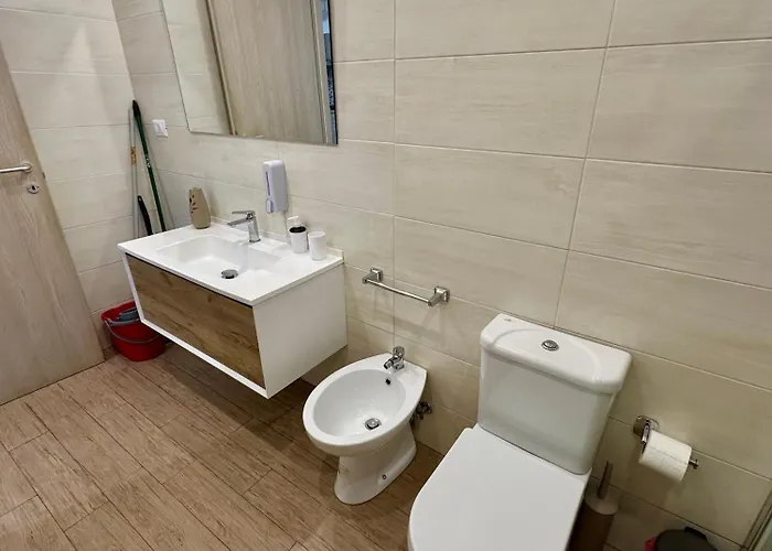 Revel Station To Cinque Terre Апартаменты Специя